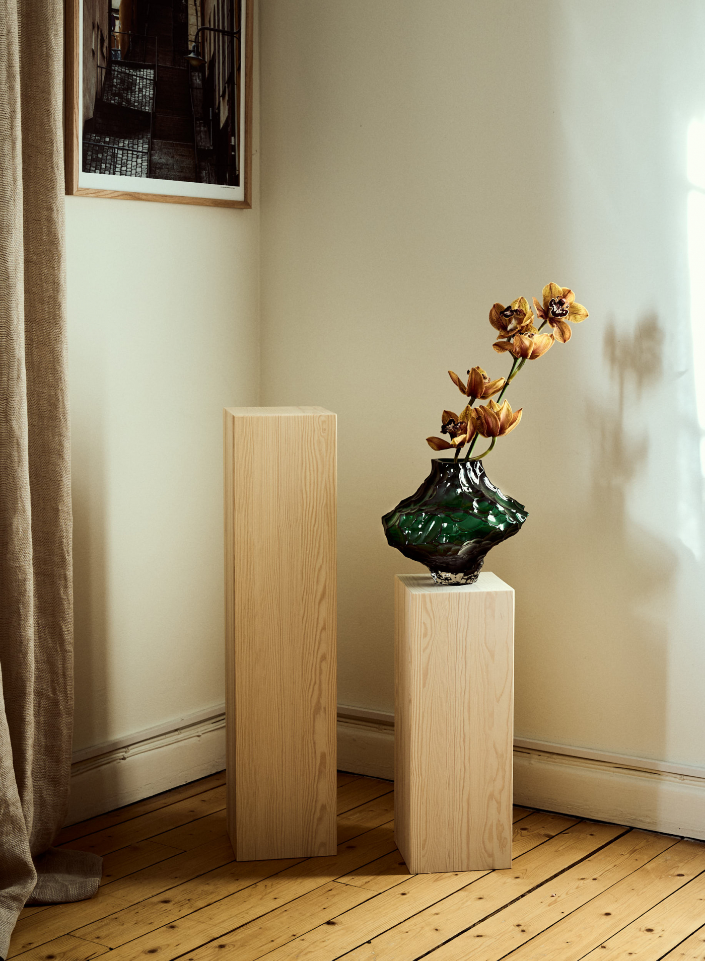 Piedestal Vitoljad Furu