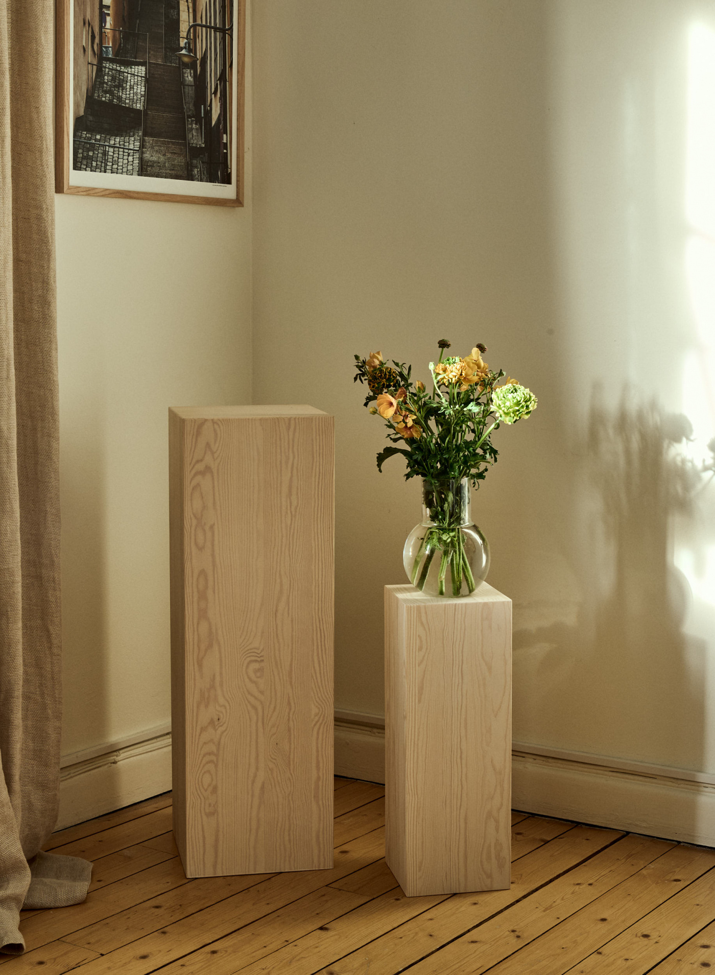 Piedestal Vitoljad Furu Piedestal Vitoljad Furu